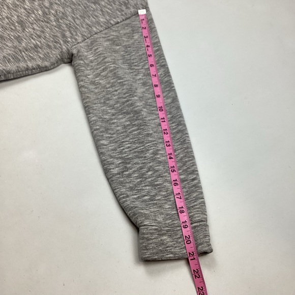 Victoria's Secret PINK Women's Gray Crop Knit Hoodie - Picture 7 of 8